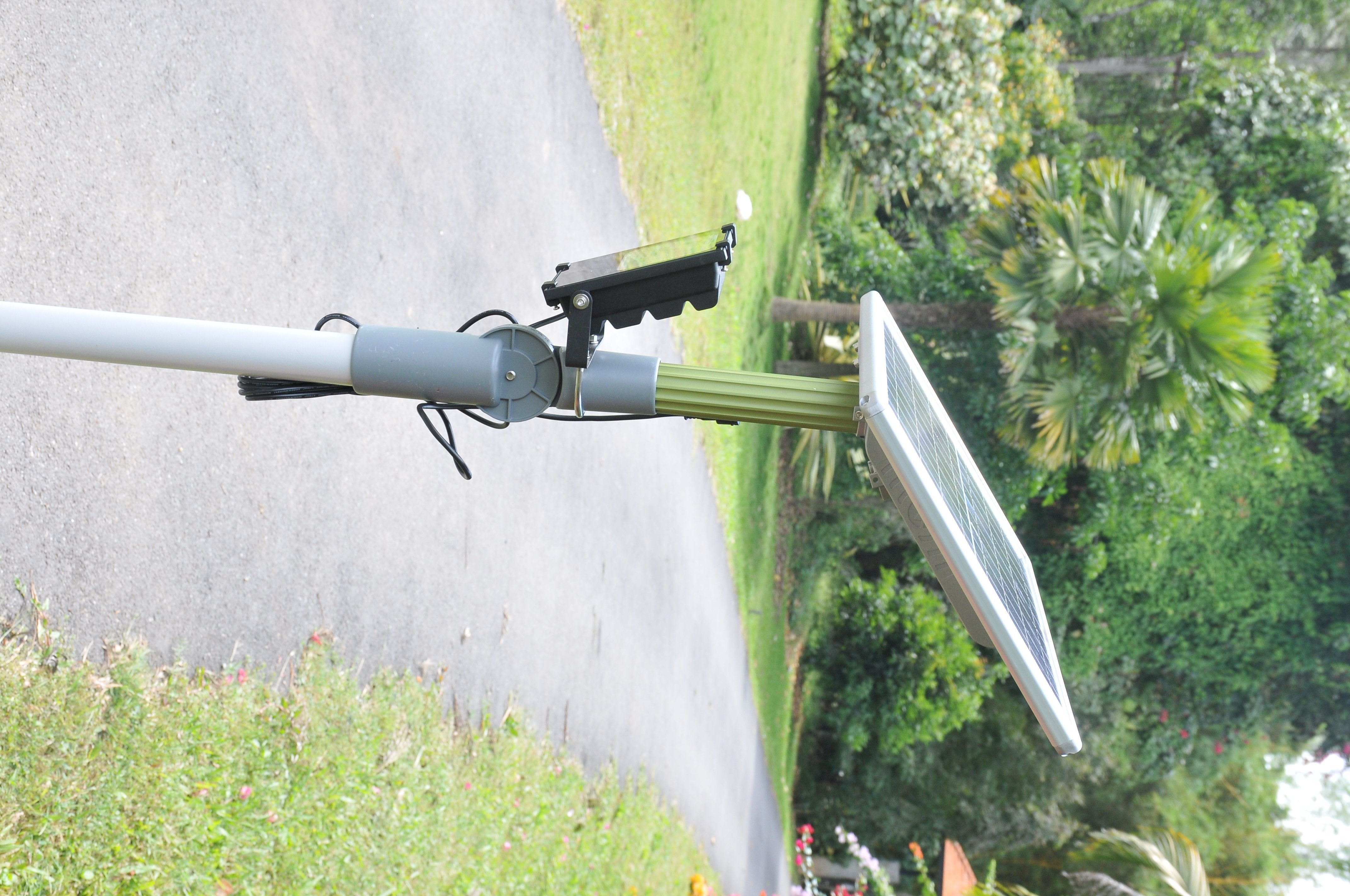 Solar Flood Light 20 Watt - TTSFL20W - tapetum.in