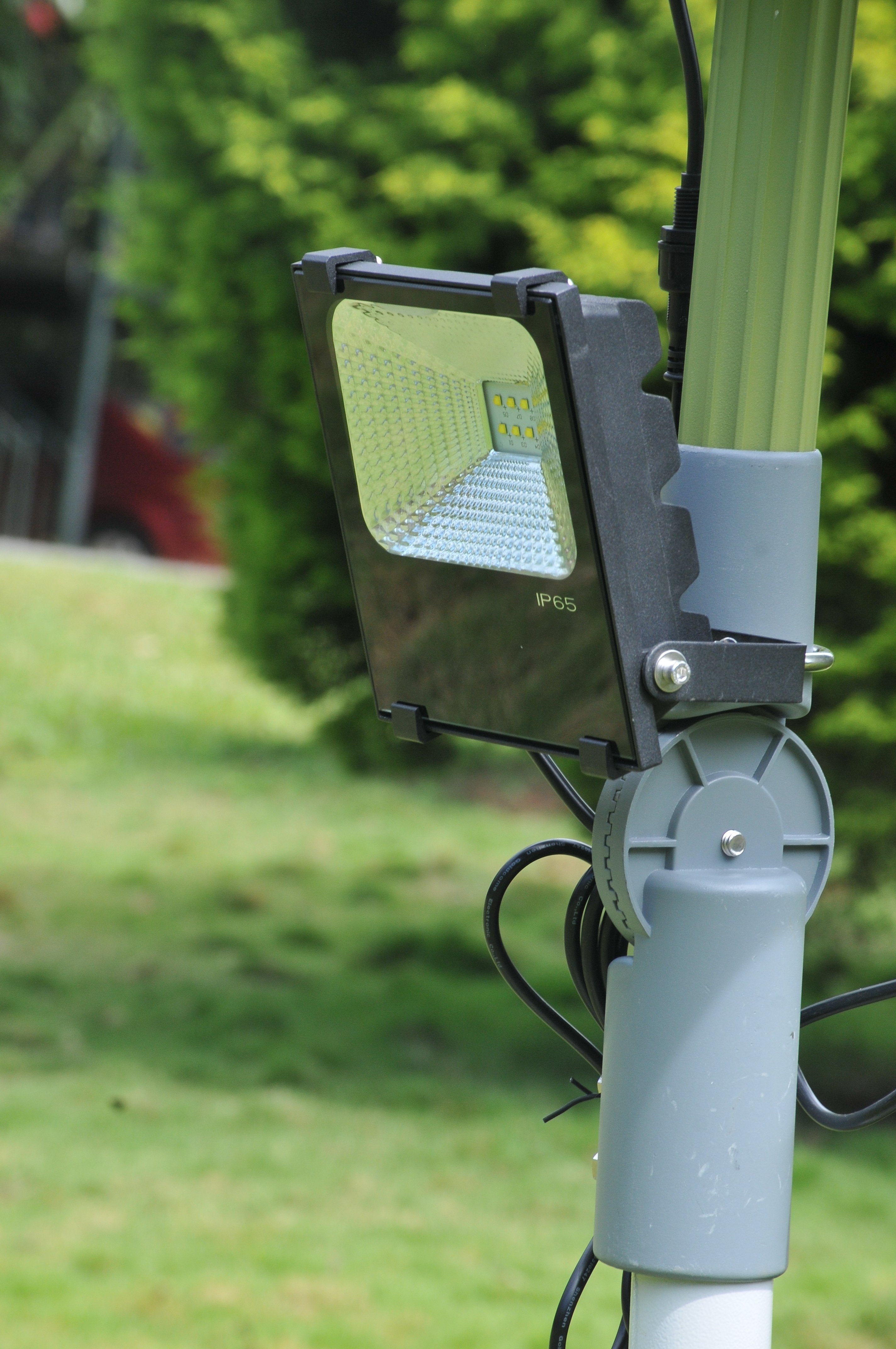 Solar Flood Light 20 Watt - TTSFL20W - tapetum.in
