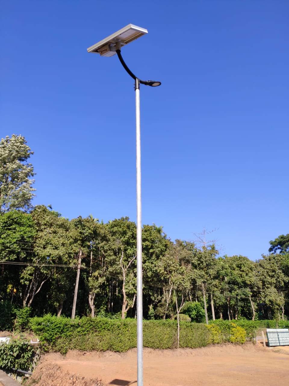 Solar Premium Street Light 30 Watt - TTSPSL30W - tapetum.in